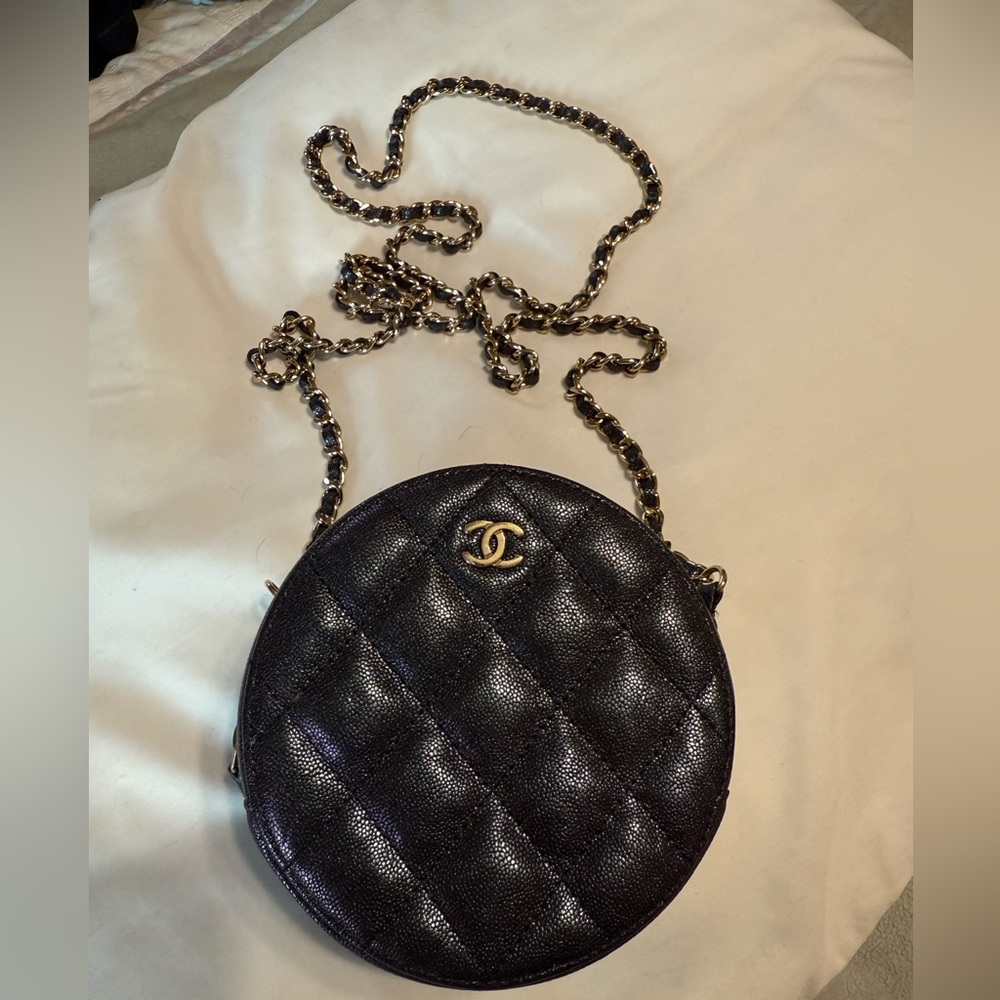 Chanel Black Crossbody Quilted Bag with Iconic CC Logo